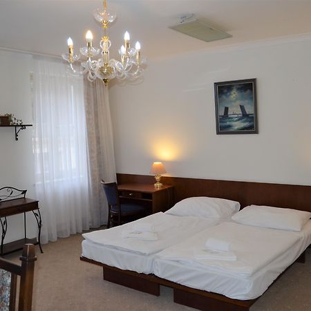Hotel Petr Karlsbad Exterior foto